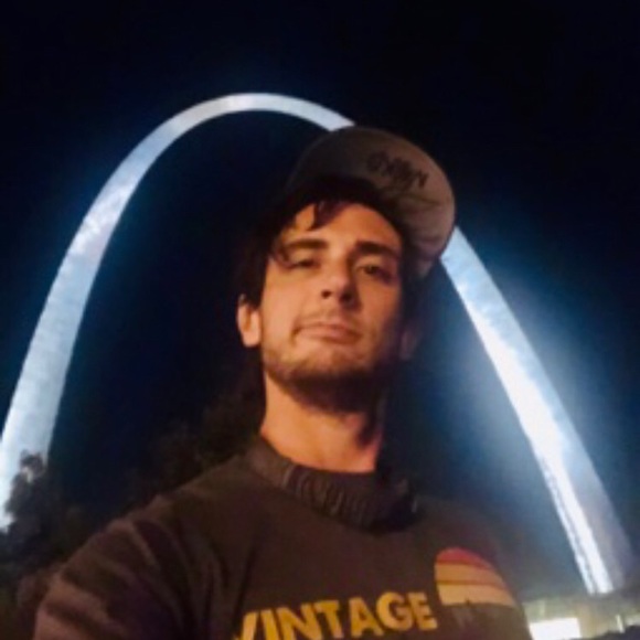 Meet your Posher, @noahXnight - Picture 15 of 17